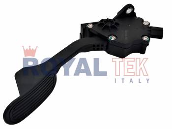 PEDAL ELECTRONICO ROYALTEK TOYOTA HULUX TODAS MOTORES 2.4 2.8 DESDE 2016 HASTA 2020 --- OEM 781100K030 1988002210